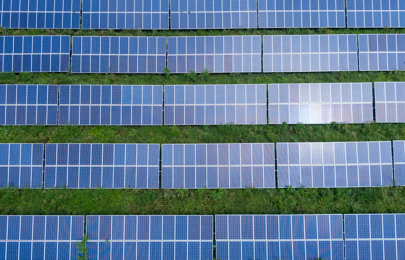 Maison individuelle équipée de panneaux solaires photovoltaïques installés par Solaria